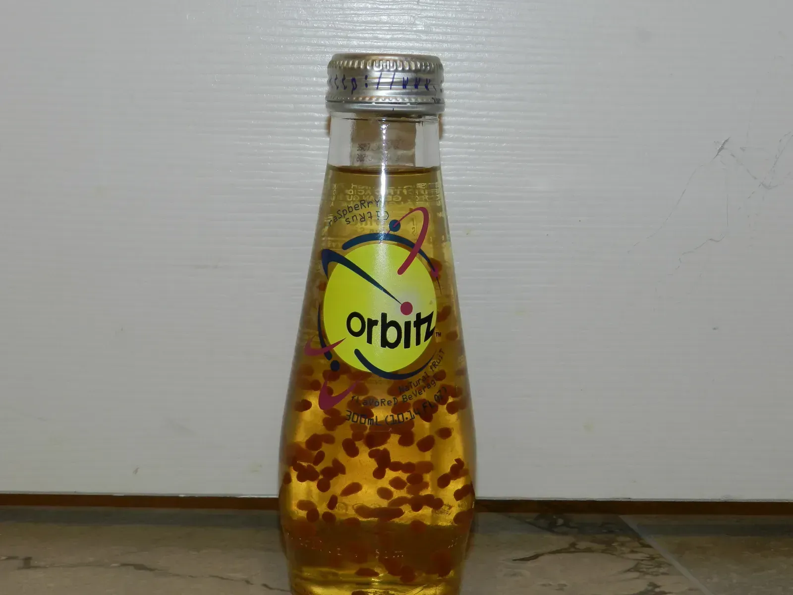 7. Orbitz: The Lava Lamp You Could Drink (Image Credits: By Candeadly, CC BY 4.0)