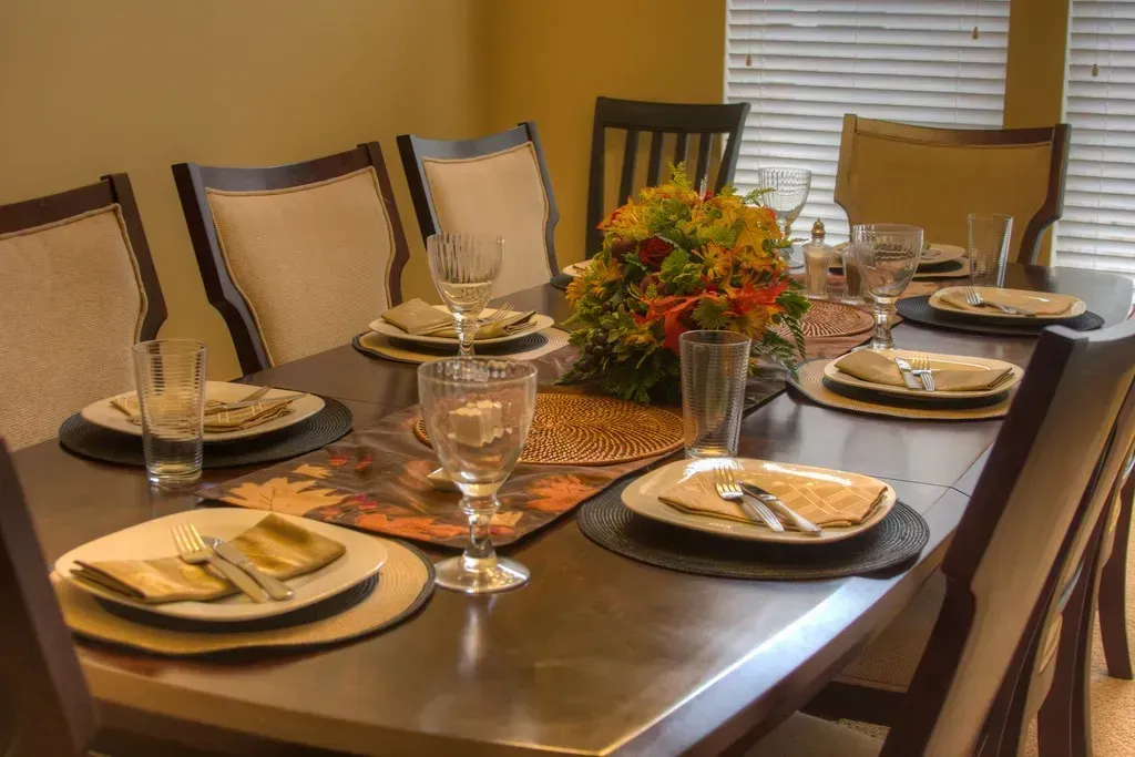 A Properly Set Dining Table That's Actually Used (Image Credits: Flickr)