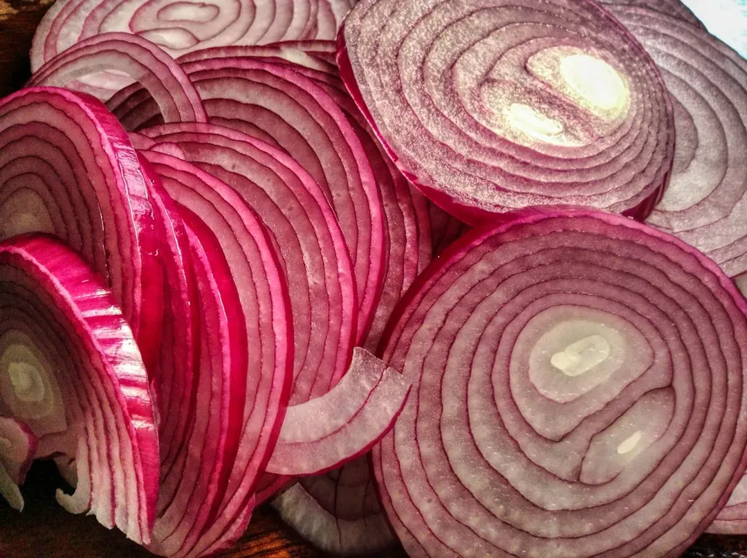 Fresh Onions: A Fast Food Nightmare (Image Credits: Unsplash)