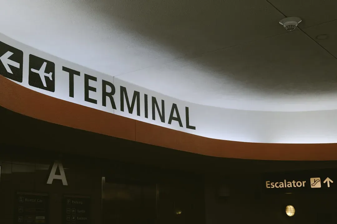 Embrace Flexible Routing and Alternative Airports (Image Credits: Unsplash)
