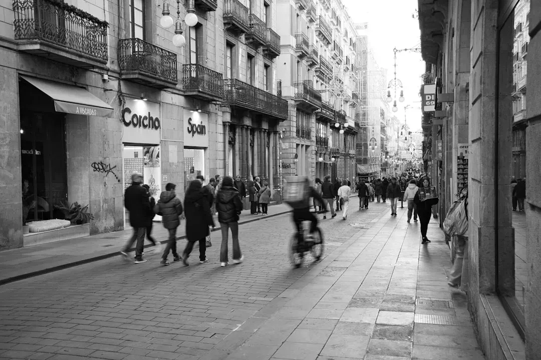 Barcelona, Spain: Where Beauty Meets Brazen Theft (Image Credits: Unsplash)