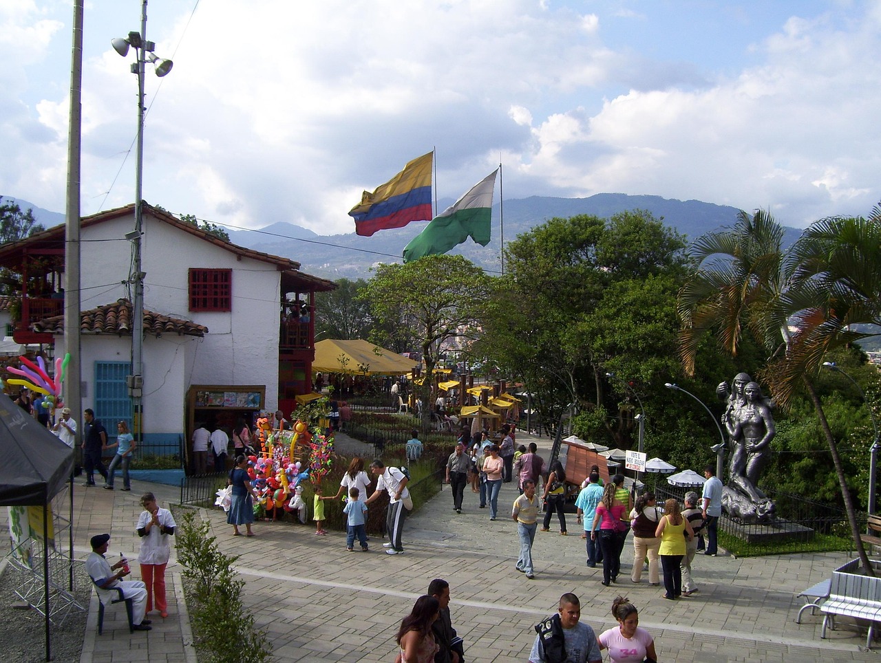 Colombia - From Conflict to Tourist Destination (image credits: pixabay)