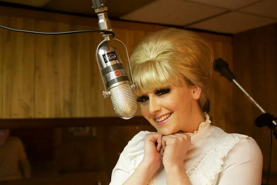 1. Dusty Springfield's Cat Had a Better Life Than Most Humans (Bob Bekian, Flickr, CC BY-SA 2.0)