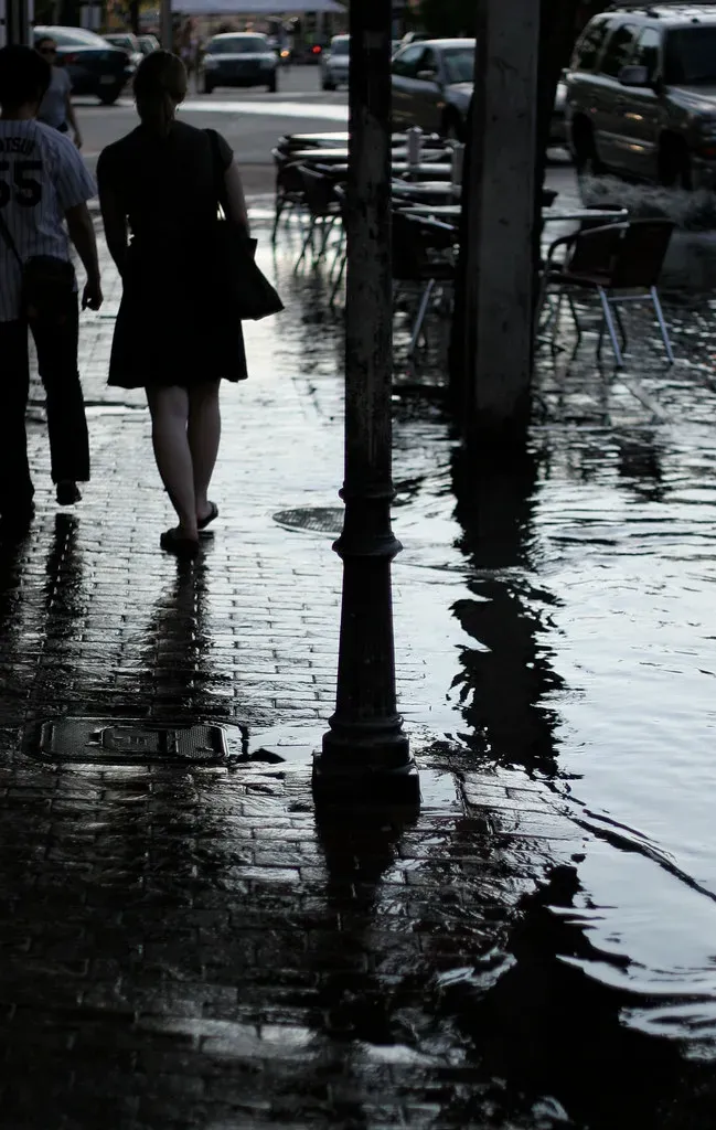 2. Miami, Florida - Paradise on Borrowed Time (Image Credits: Flickr)