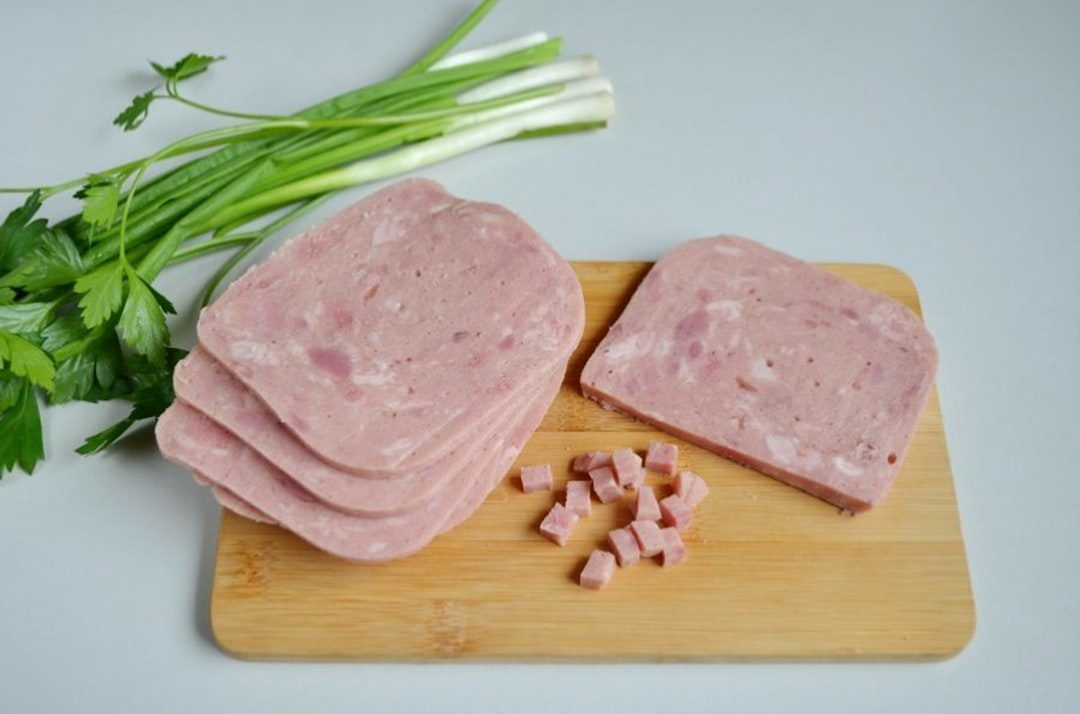 Pork and Beef Treated with Ractopamine (Image Credits: Unsplash)