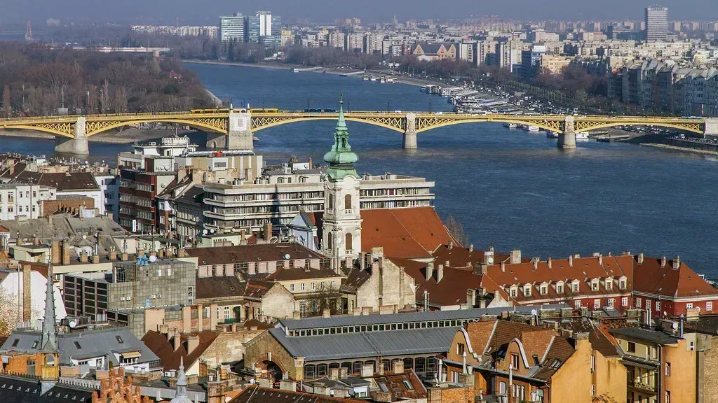 Budapest: Affordable Charm Meets Safety (Image Credits: Flickr)