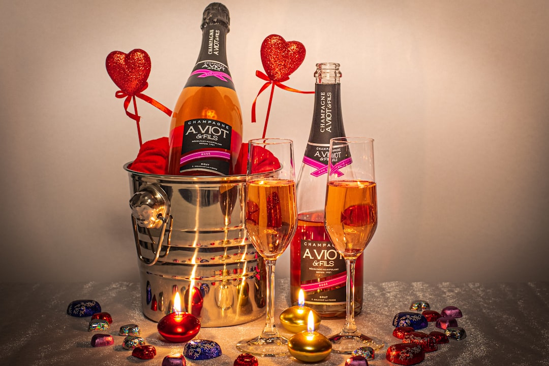 Rosé and Sparkling: Universal Crowd Pleasers (image credits: unsplash)