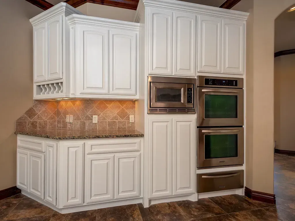 Double Wall Ovens Nobody Needs (Image Credits: Flickr)