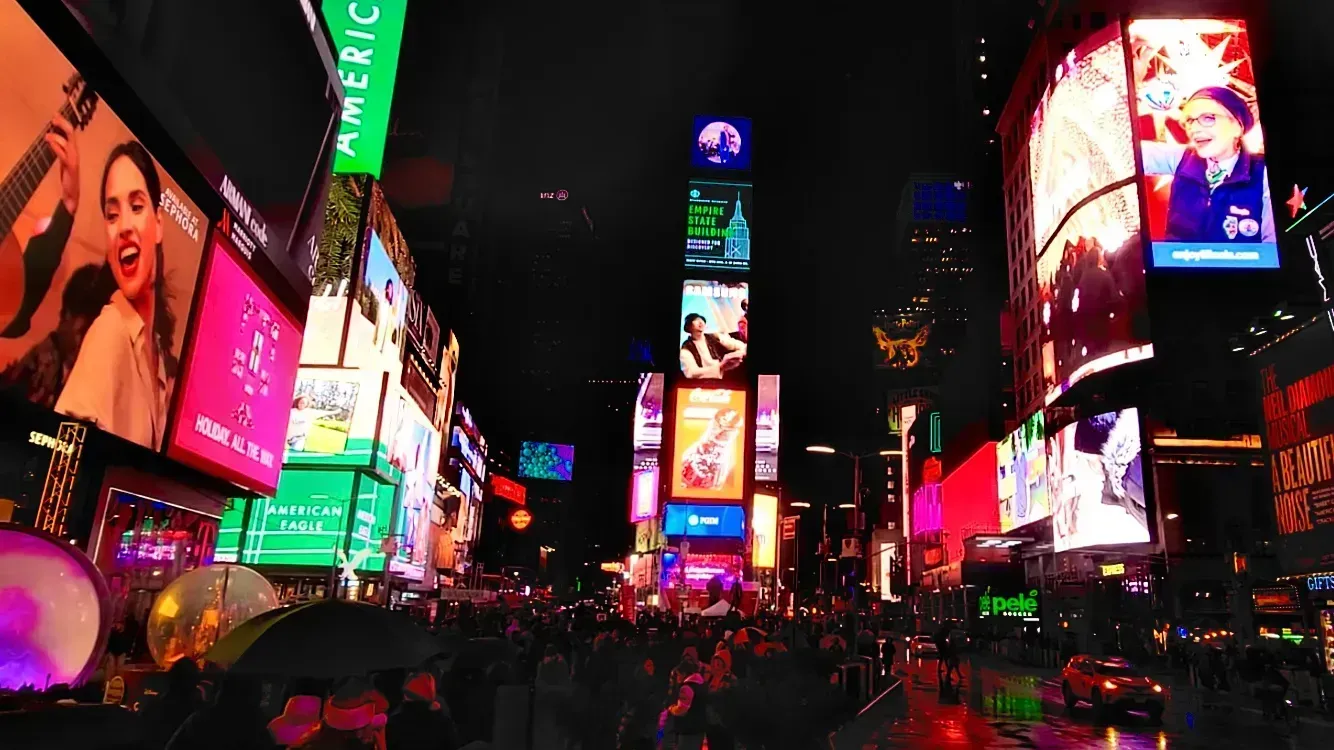 Times Square, New York City (Image Credits: Wikimedia)