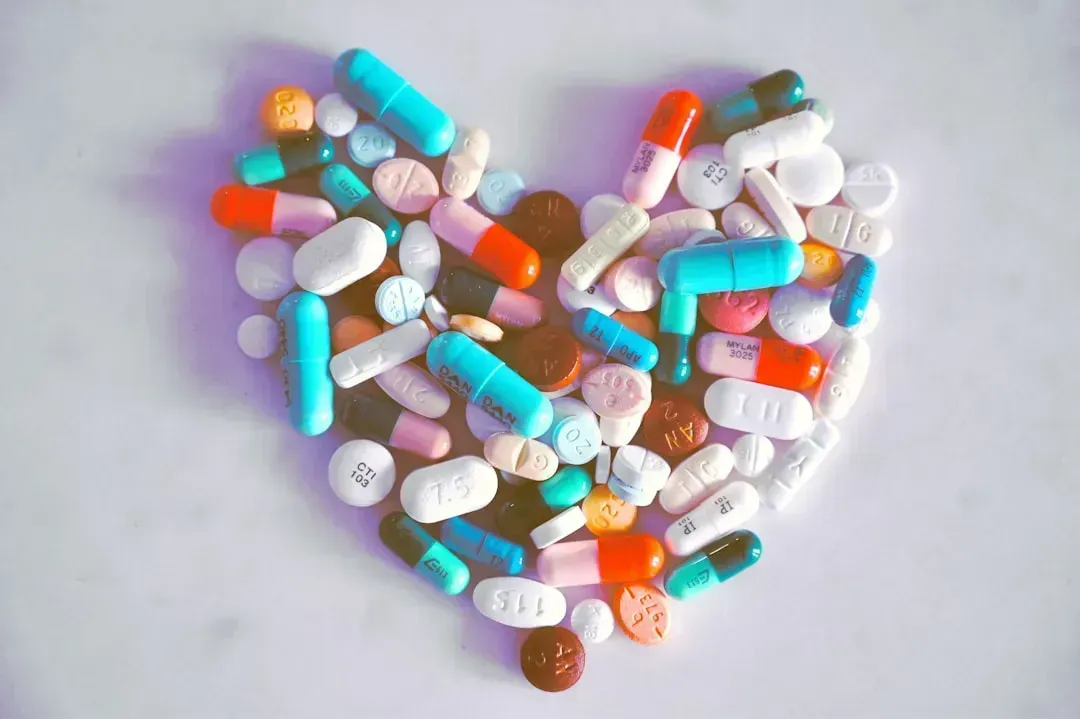 NSAIDs: The Pain Relievers That Might Hurt Your Heart (Image Credits: Unsplash)