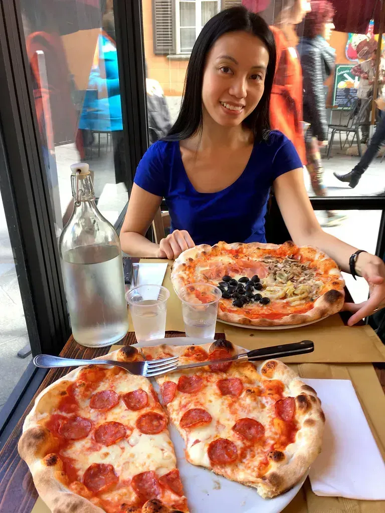 Eatza Pizza – The Buffet Concept That Grew Too Fast (Image Credits: Flickr)