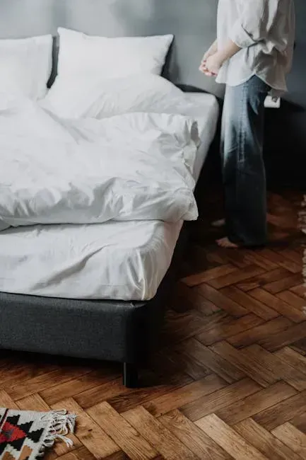 11. Do a Final Room Sweep Before You Check Out (Image Credits: Pexels)