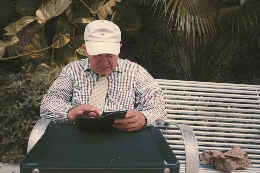E-Reader: Your Portable Library (Image Credits: Unsplash)