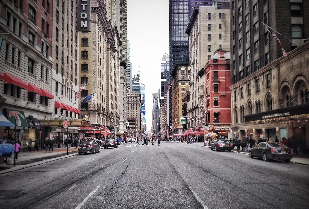 4. 8th Avenue Corridor, Between Port Authority and Penn Station – Manhattan, New York City, USA (Image Credits: Pixabay)
