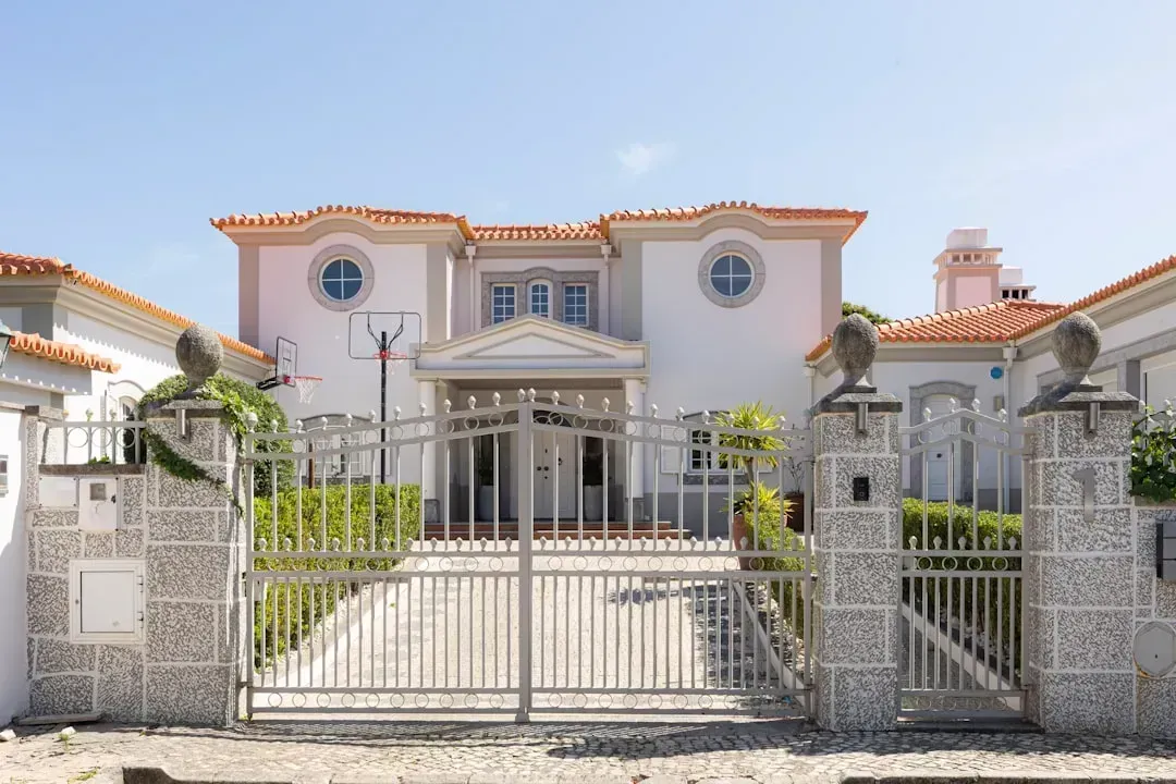 2. The Oversized House (Image Credits: Unsplash)