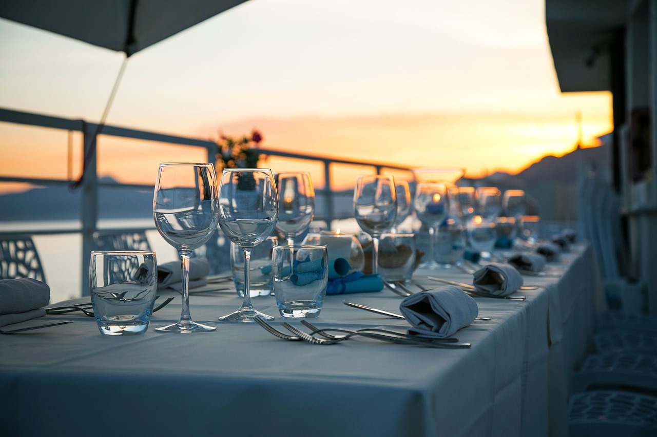 Table Positioning and Environmental Design (Image Credits: Pixabay)