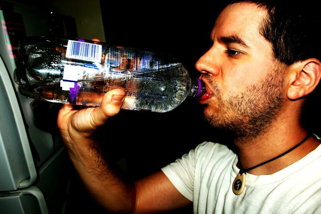 Flavored Water with Synthetic Ingredients (Image Credits: Flickr)