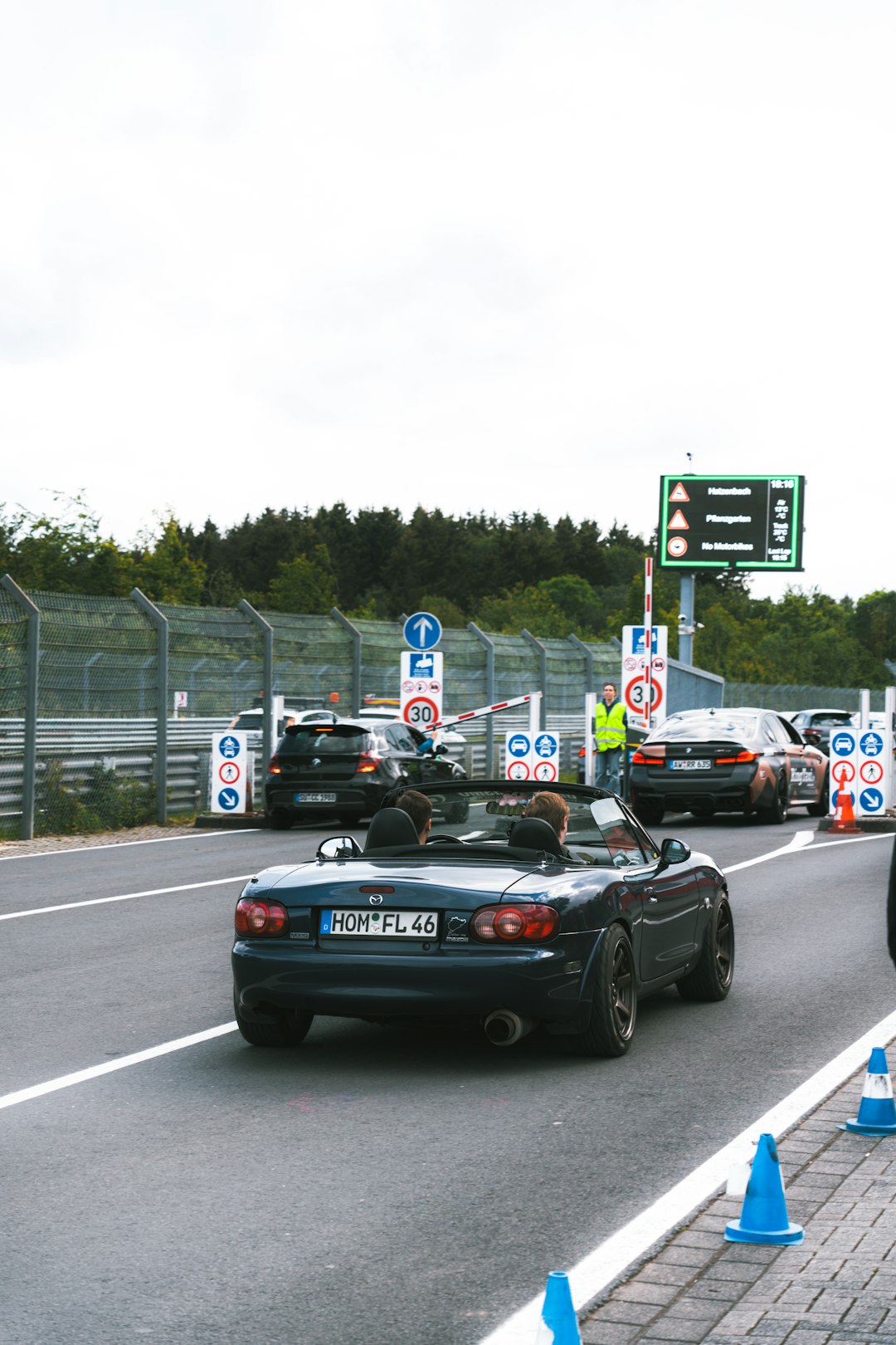 Poland's Multi-Border Vigilance (image credits: unsplash)