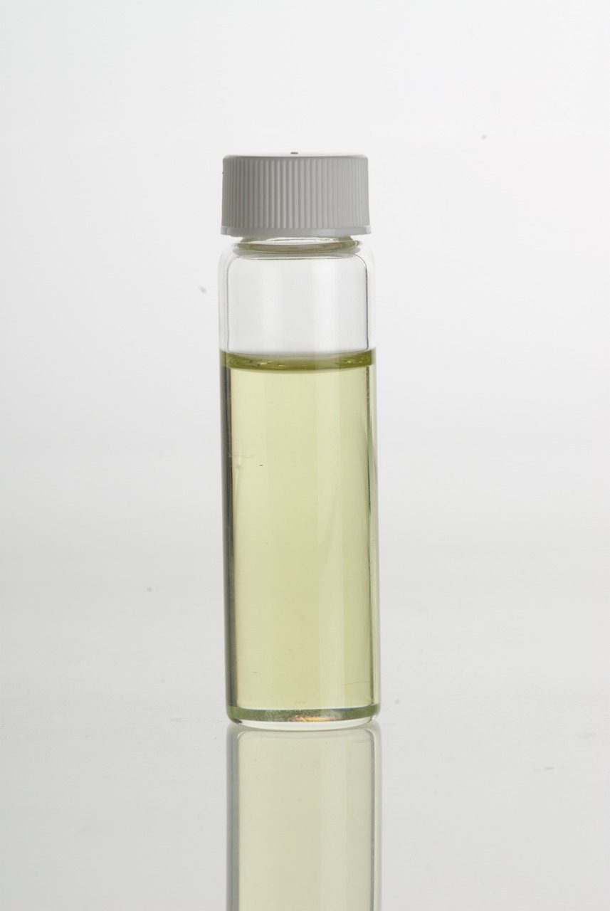 Seed Oils: The Latest Diet Culture Target (Image Credits: By Itineranttrader, Public domain, https://commons.wikimedia.org/w/index.php?curid=6029226)