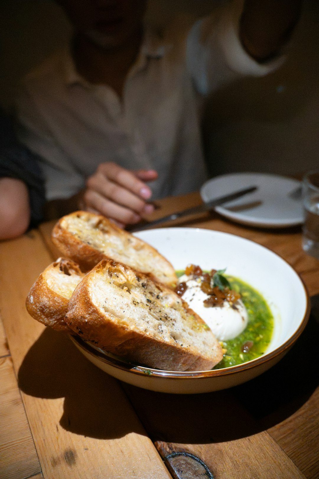 Toast and Simple Breakfast Sides Getting Gourmet Makeovers (Image Credits: Unsplash)