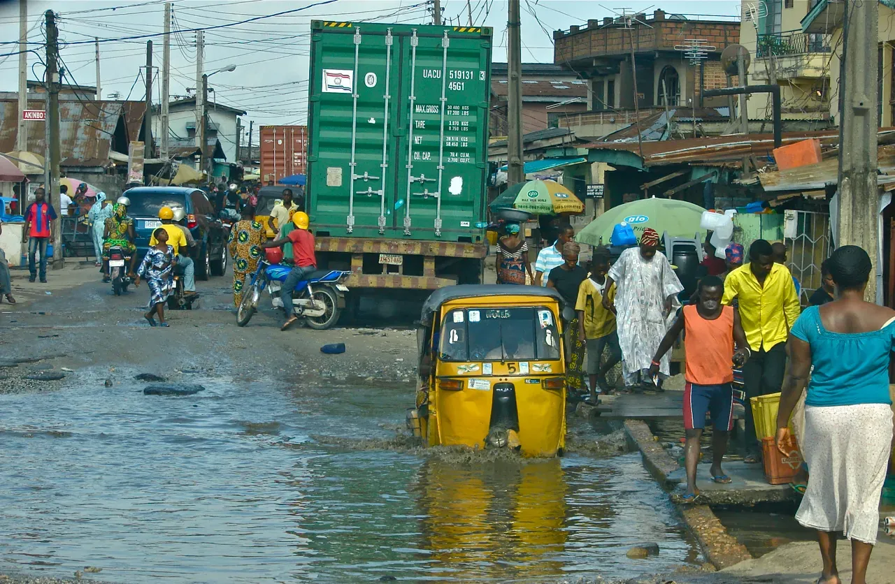 8. Lagos, Nigeria - Africa's Fastest-Growing City, Facing a Tidal Threat (Image Credits: Wikimedia)