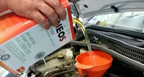 Top Off or Change Your Fluids (Image Credits: Wikimedia)
