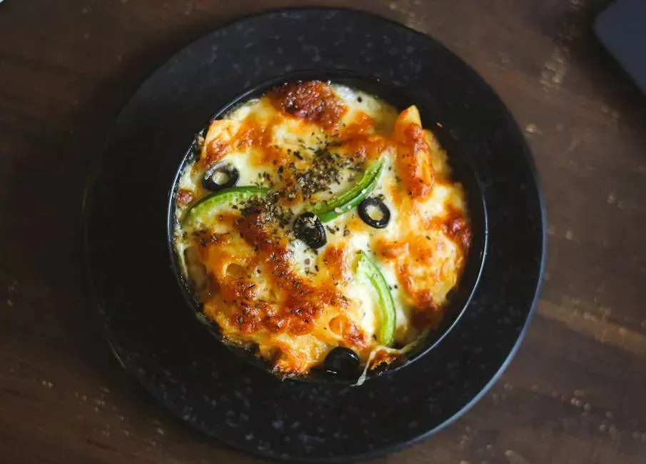 34. Ground Beef Mac and Cheese (Image Credits: Pexels)