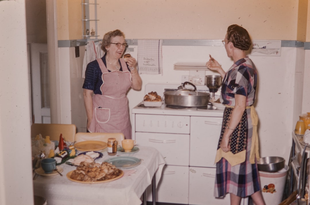 Gender Roles Reinforced Through Casserole Expectations (Image Credits: Unsplash)