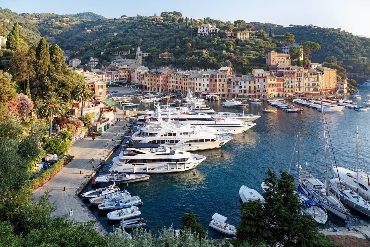 Italy: La Dolce Vita Real Estate (Image Credits: Pixabay)