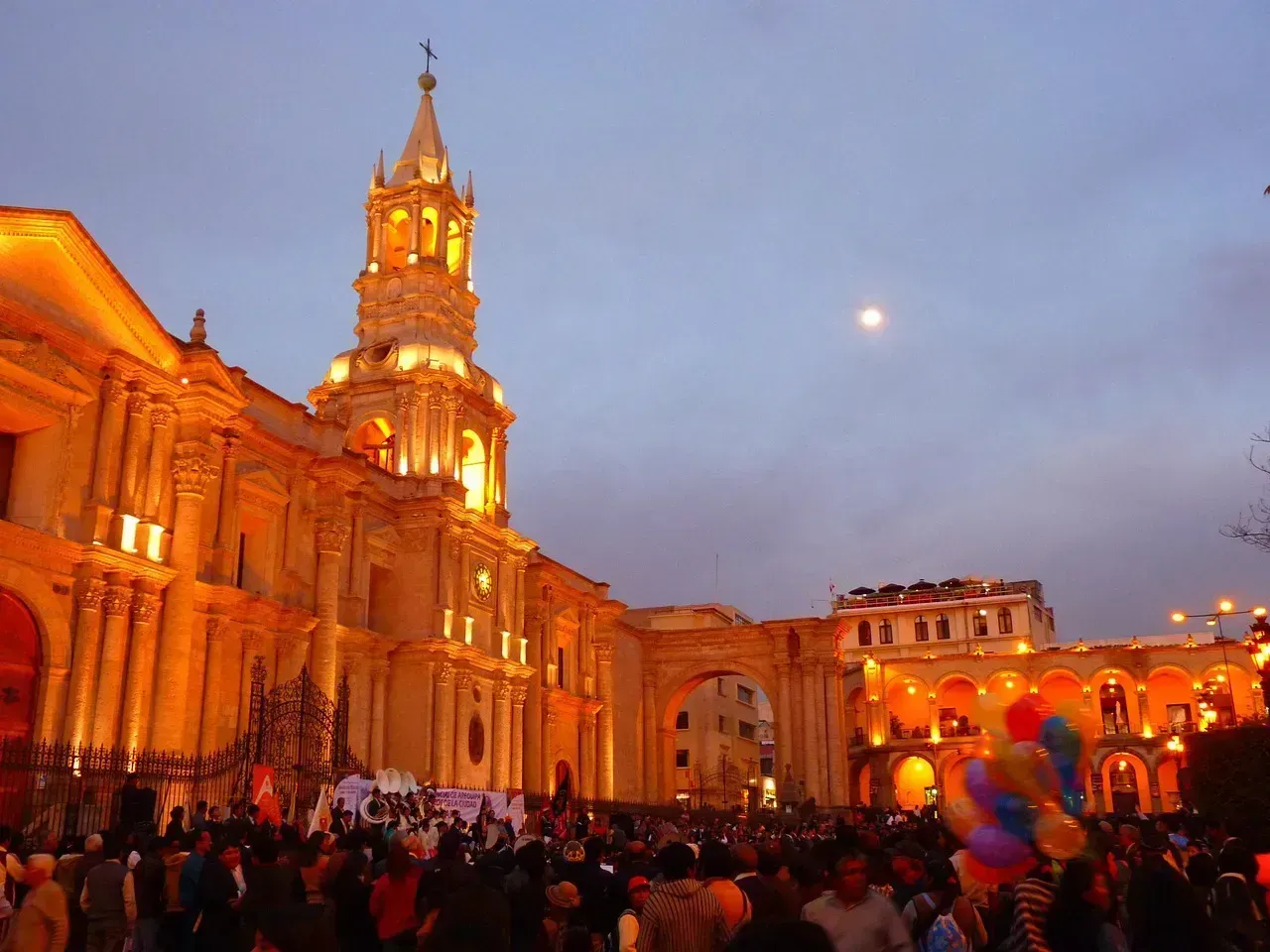 Arequipa, Peru: Affordable Andean Elegance (Image Credits: Pixabay)