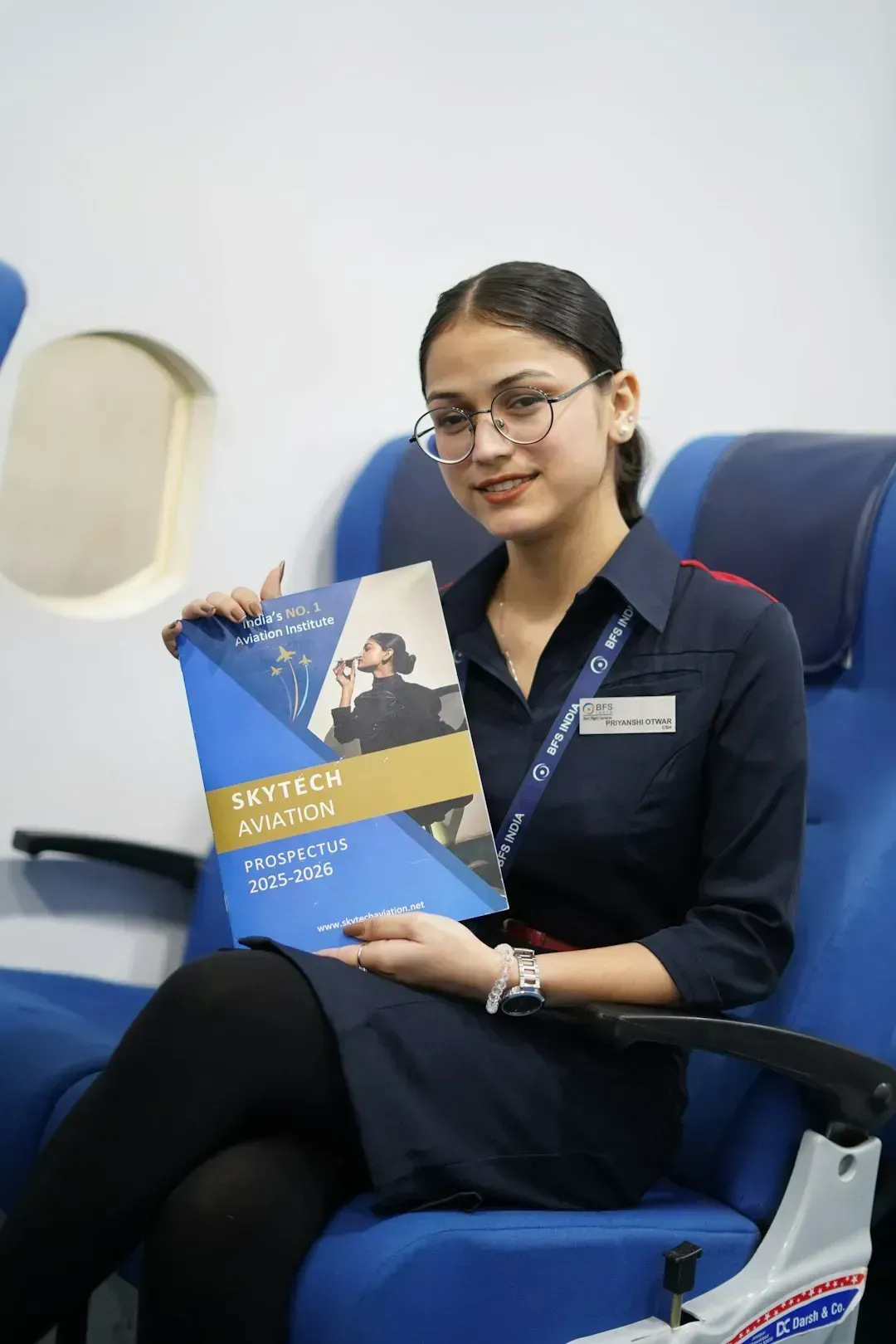 9. You Bring a Small Treat for the Crew (and Mean It) (Image Credits: Unsplash)