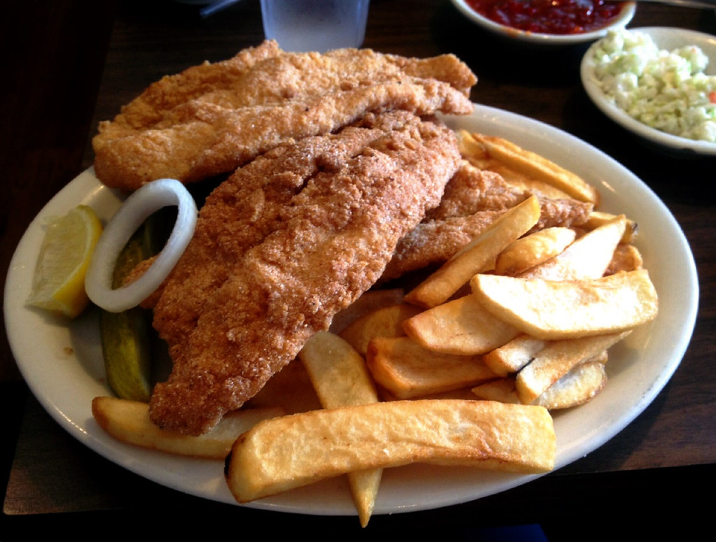 Catfish: The Southern Secret That Cleans Up Beautifully (Image Credits: Flickr)