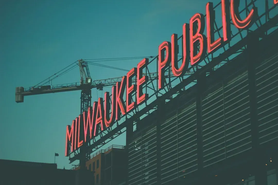 Milwaukee, Wisconsin: Frozen Tundra, Hot Crime Statistics (Image Credits: Unsplash)