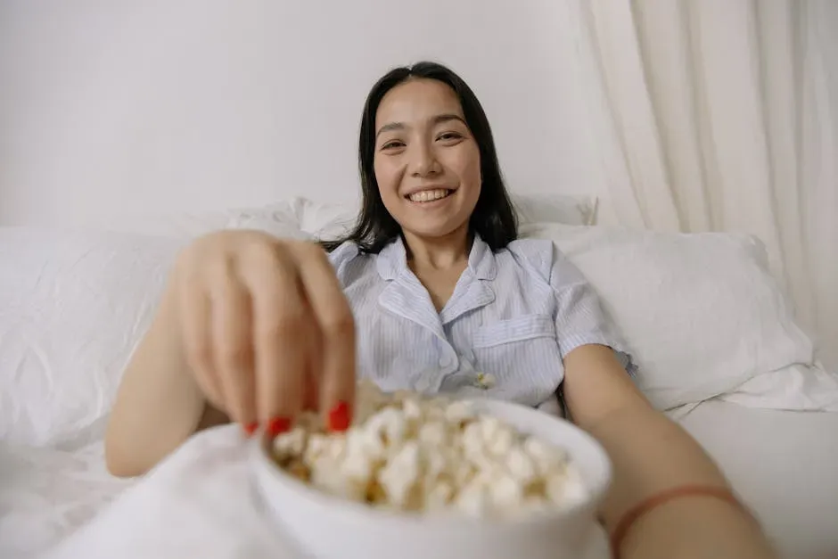 What to Eat and Drink Before Bed - and What to Avoid (Image Credits: Pexels)