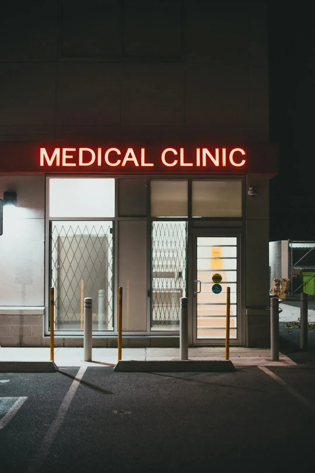 When Employer Coverage Actually Protects You From Penalties (Image Credits: Unsplash)