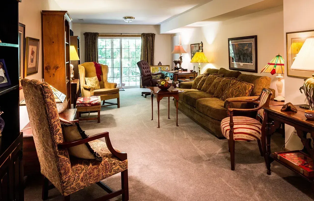 Matching Furniture Sets Look Showroom-Stale (Image Credits: Pixabay)