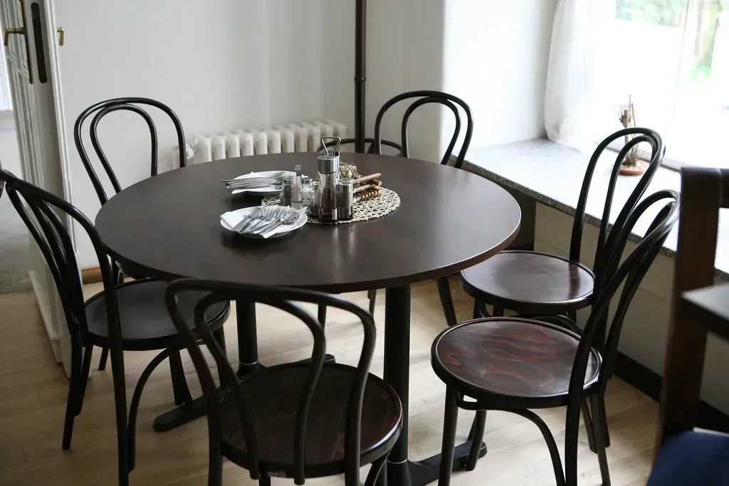 Formal Dining Rooms Are Fading Fast (Image Credits: Flickr)