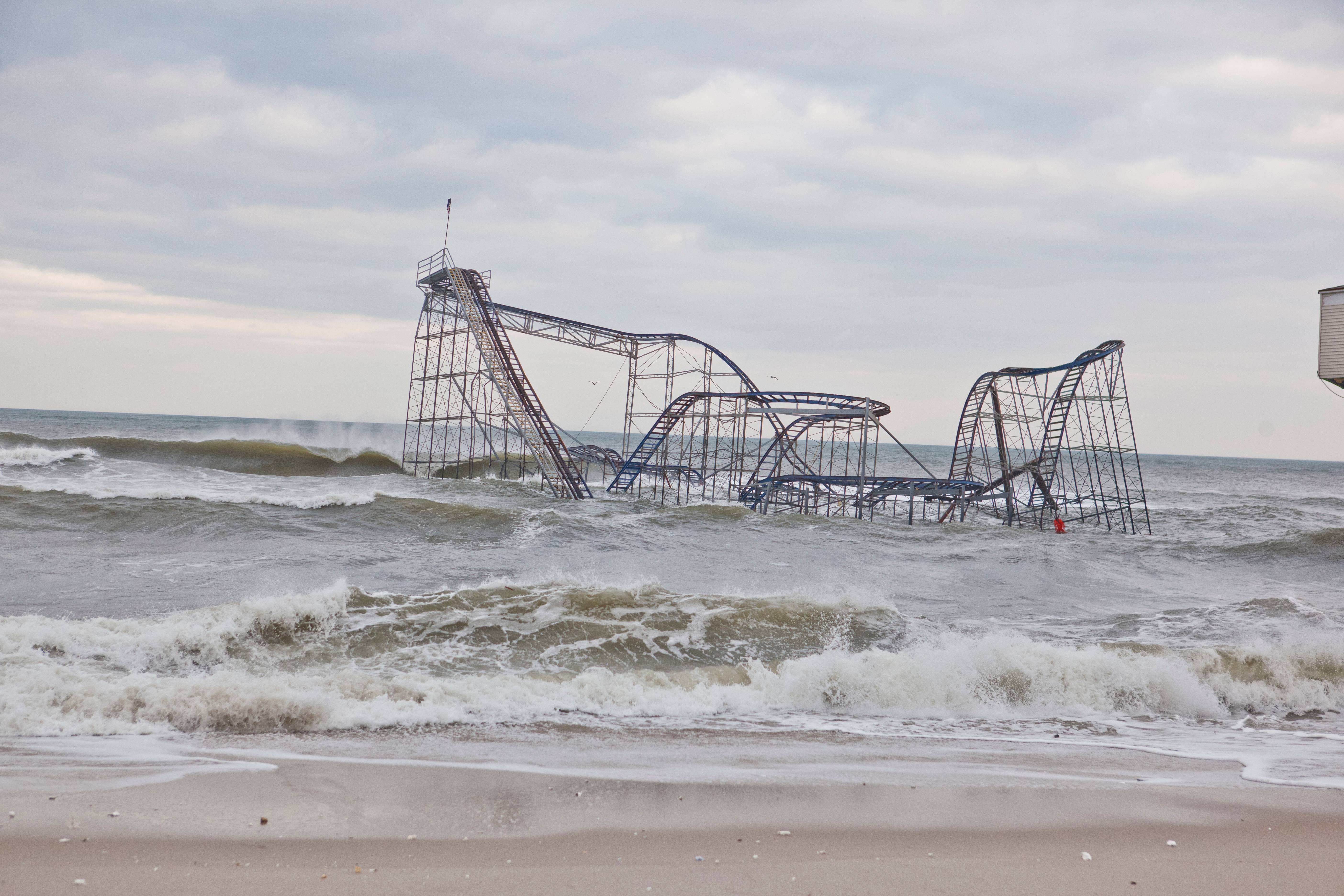 Weather Disasters Compound Financial Pressures (Image Credits: Unsplash)