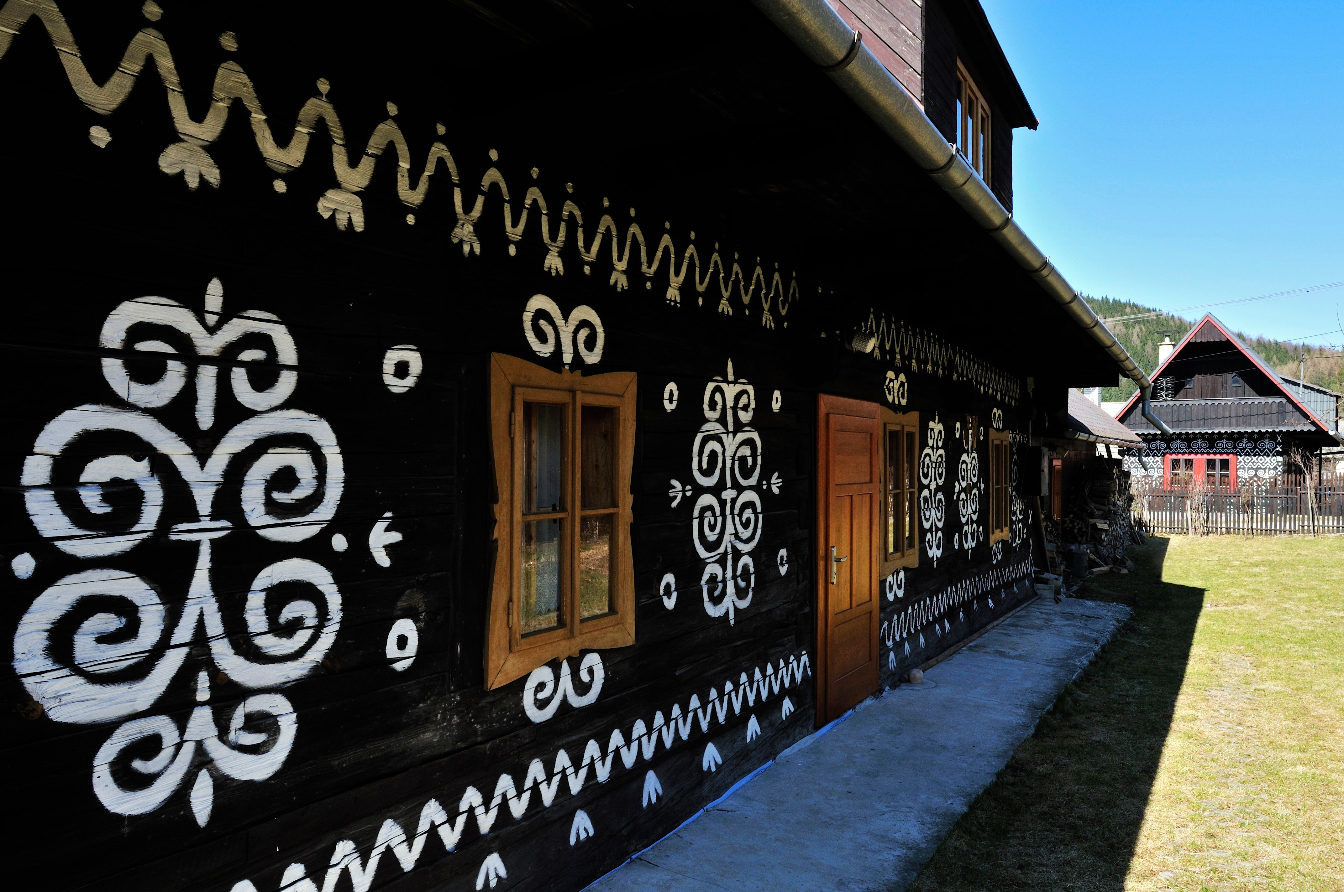 Cicmany, Slovakia - Living Museum of Folk Art (Image Credits: Wikimedia)