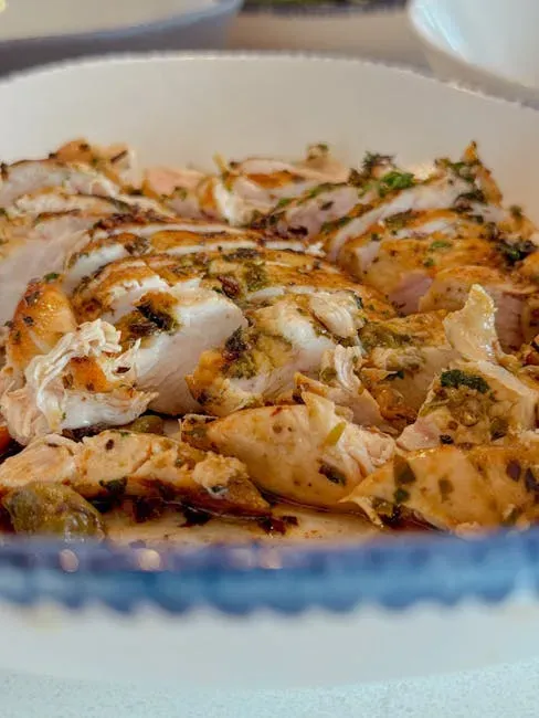 5. Sheet Pan Greek Chicken with Potatoes and Olives (Image Credits: Pexels)