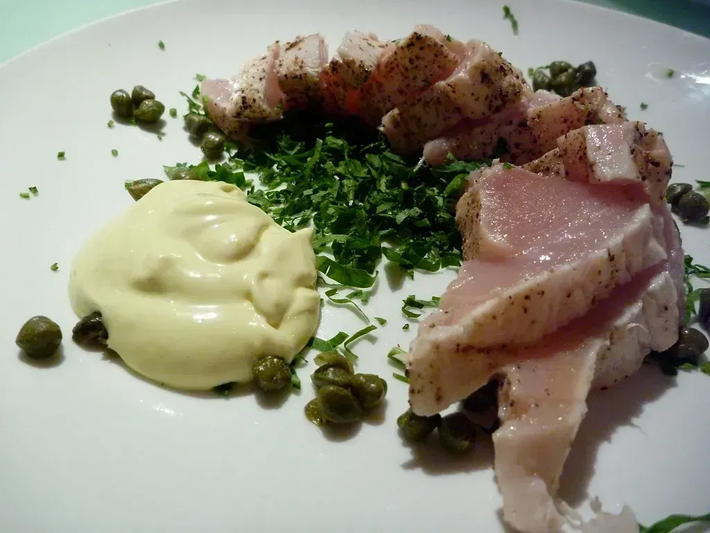 Mayonnaise Hides the Health Benefits of Tuna (Image Credits: Flickr)