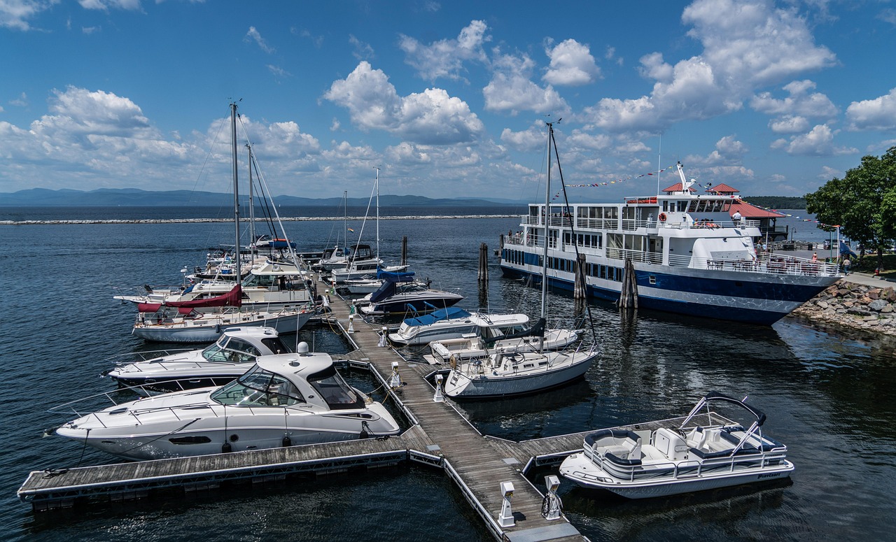 Burlington, Vermont: The Perfect Lake Champlain Escape (Image Credits: Pixabay)