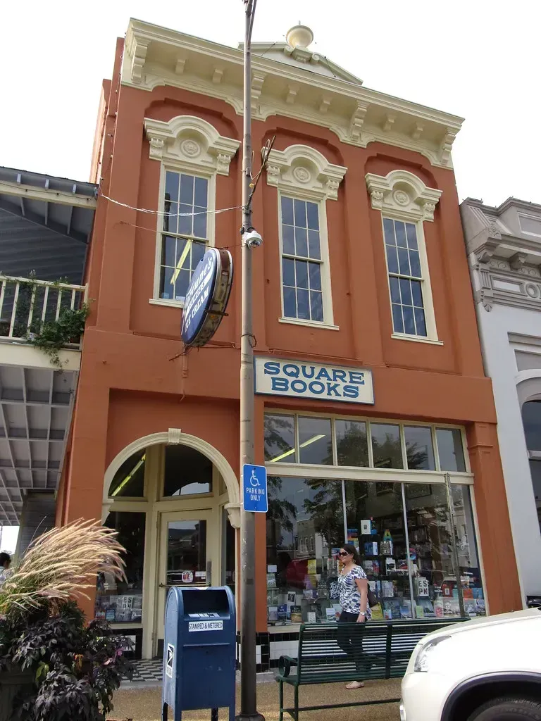 Oxford, Mississippi (Image Credits: Flickr)