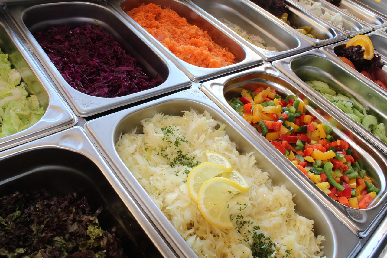 Ruby Tuesday's Salad Bar Classics (image credits: pixabay)