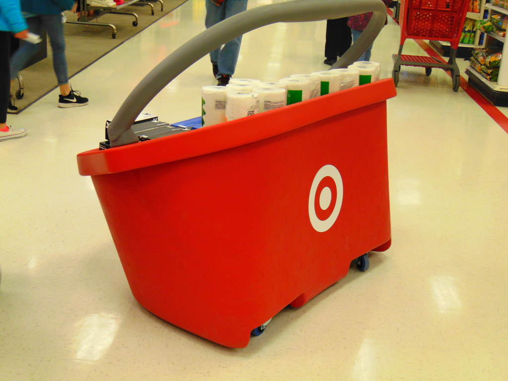 Mixed Reactions From Customers (Image Credits: Flickr)