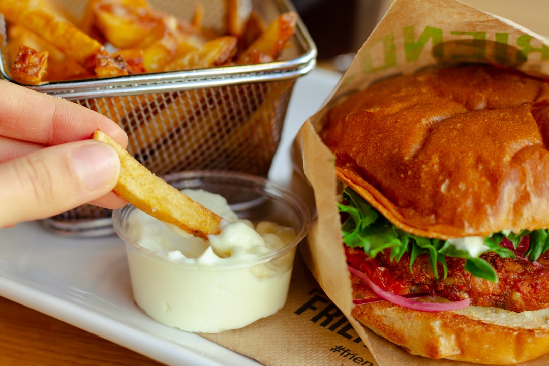 The Caloric Reality of Traditional Mayo (Image Credits: Unsplash)