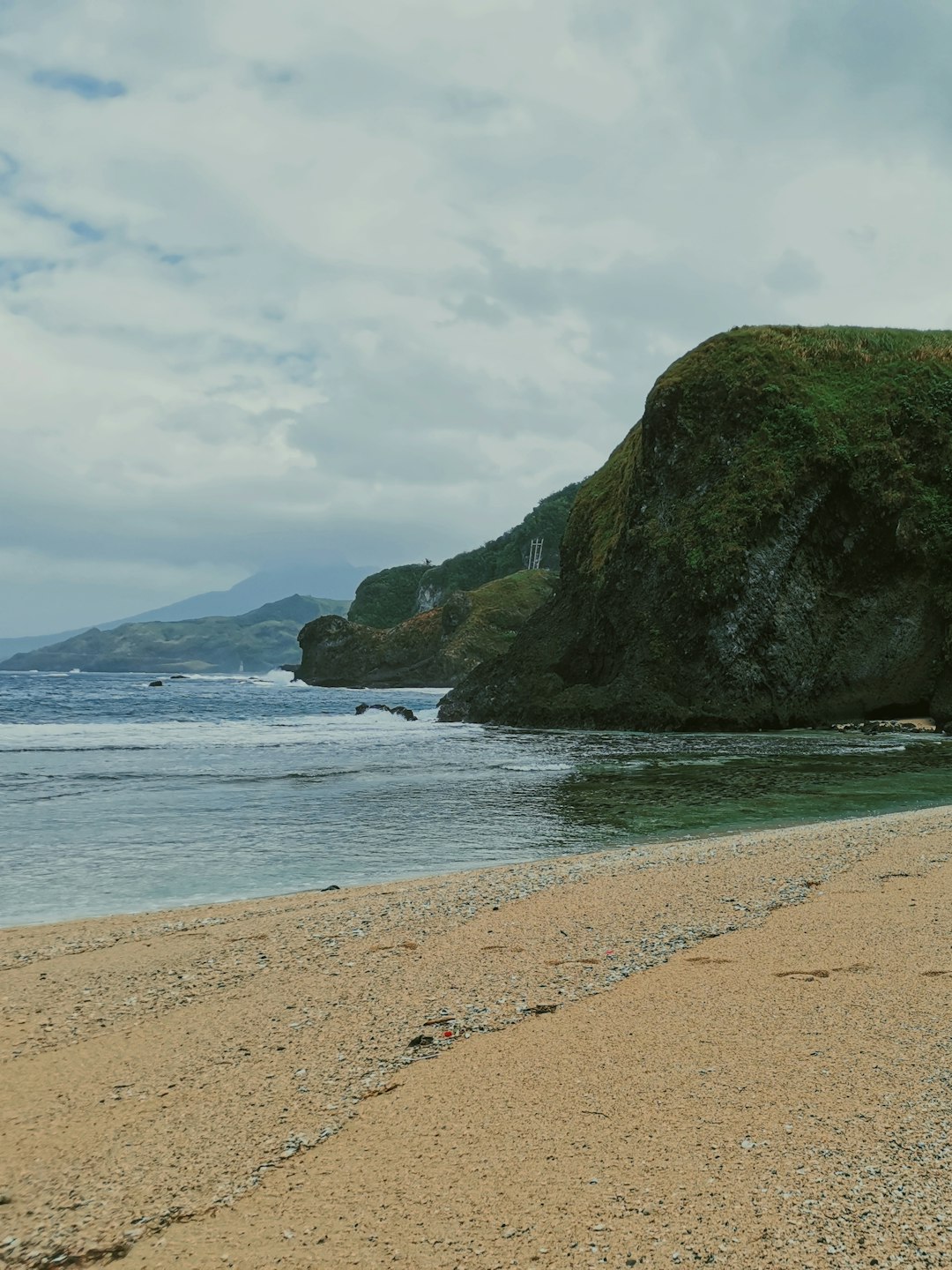 Batanes, Philippines (Image Credits: Unsplash)