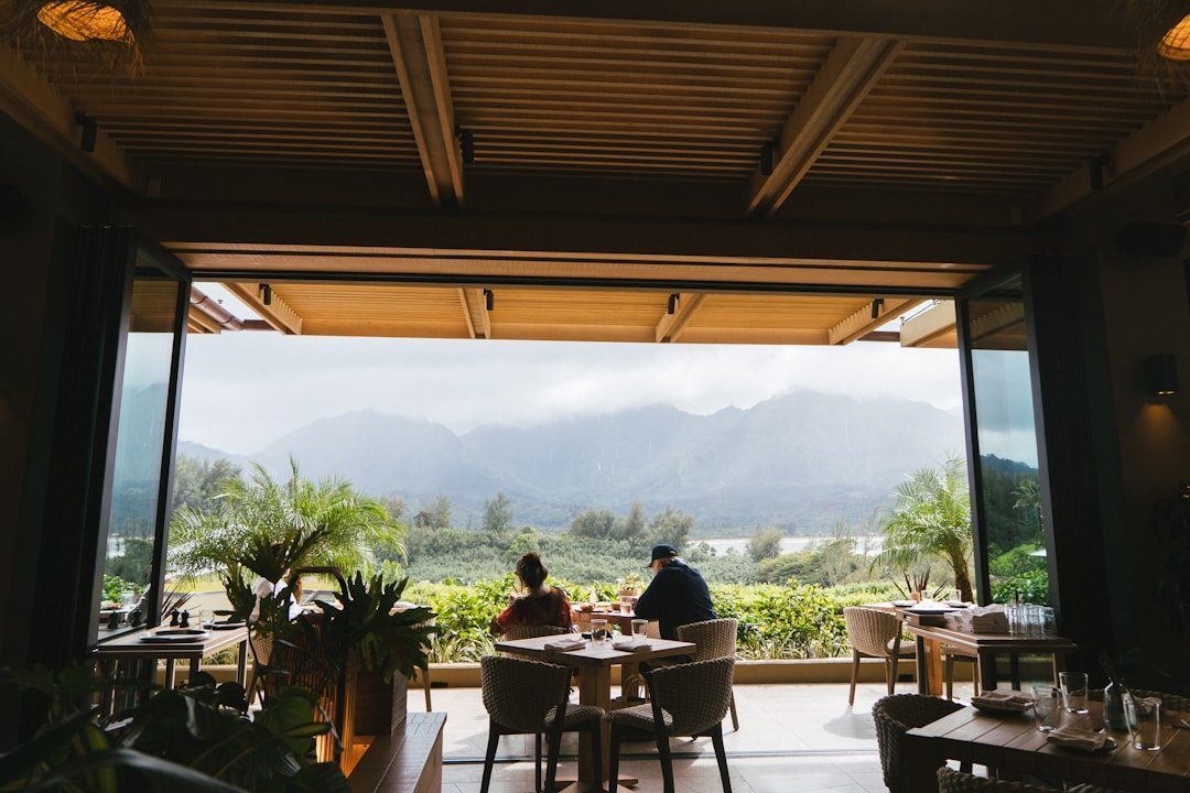 Hawaii: Restaurant Scene Excellence (Image Credits: Unsplash)