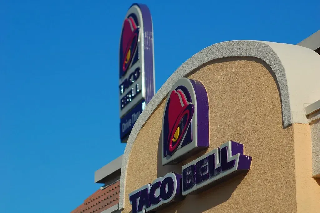 Taco Bell's Loaded Menu Items Hide Nutrition Bombs (Image Credits: Flickr)