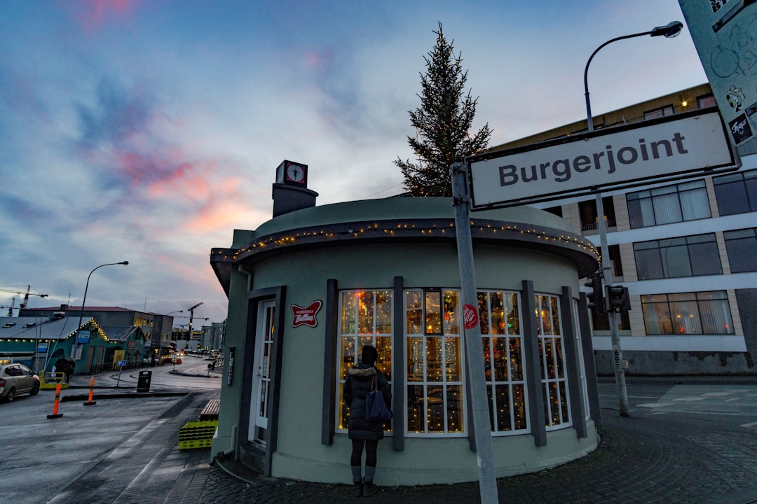 Iceland: The Firm No-Tipping Culture (Image Credits: Unsplash)
